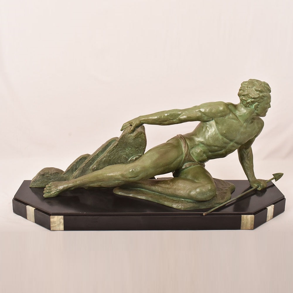 STAN94 1 art deco sculptures Roncourt.jpg